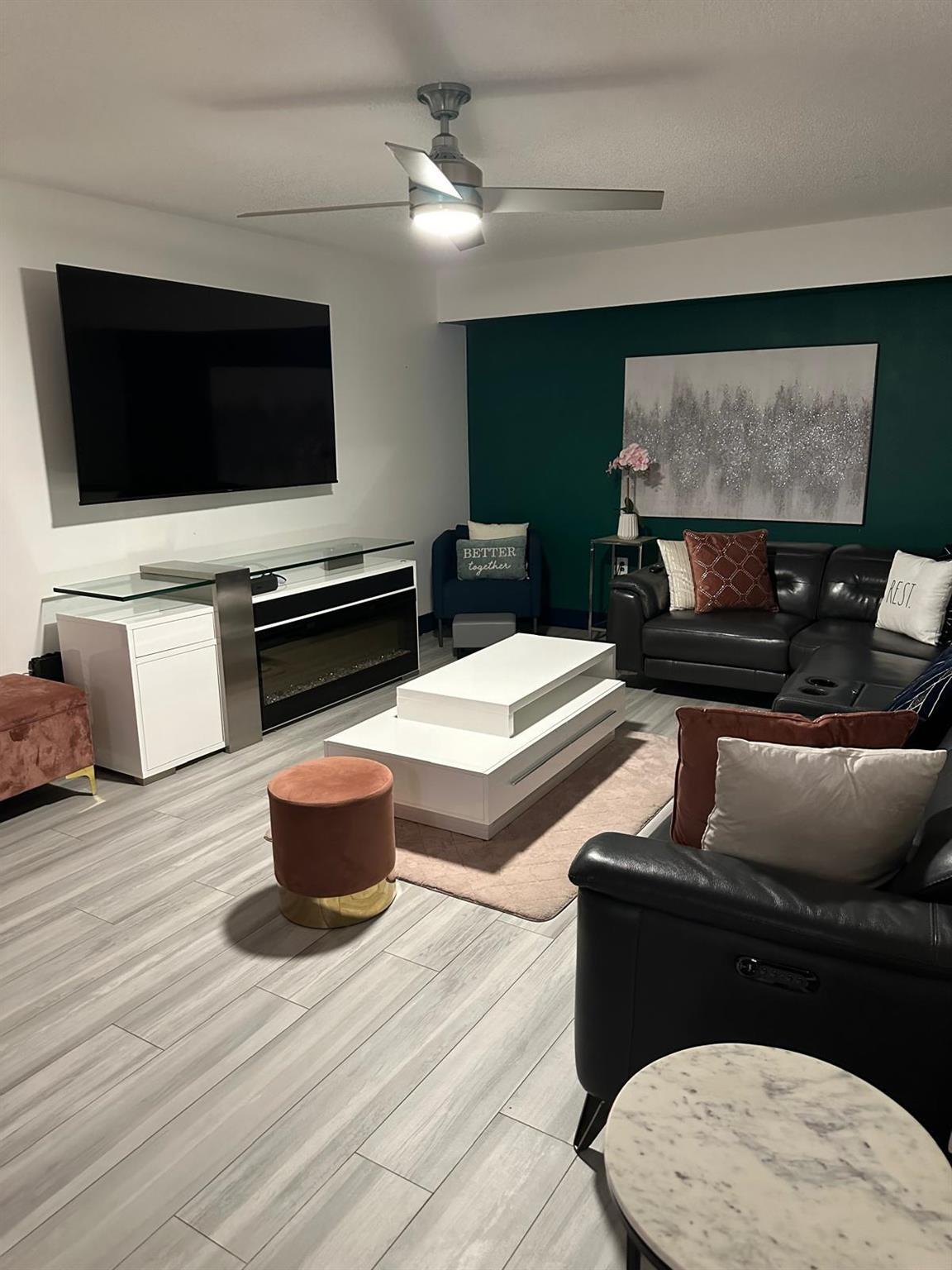 HERITAGE VILLAGE OF P B L - Residential