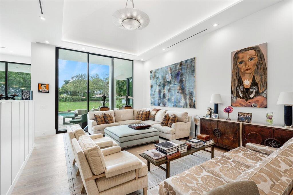 FRENCHMANS CREEK - Residential