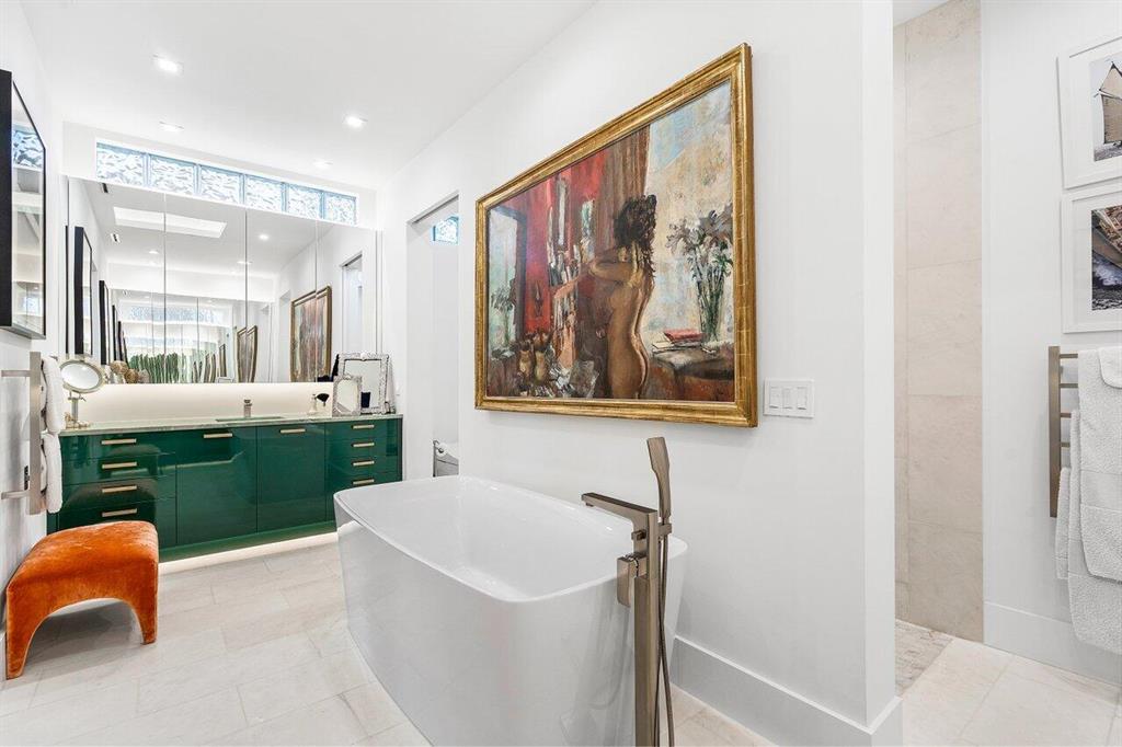 FRENCHMANS CREEK - Residential