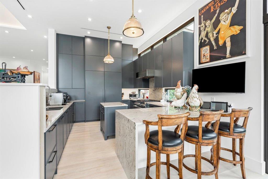 FRENCHMANS CREEK - Residential