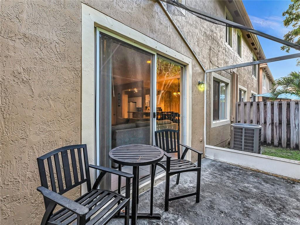 Banyan Trails Townhomes - Residential