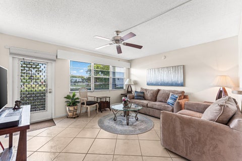 Tiny photo for 1017 Harwood C, Deerfield Beach, FL 33442 (MLS # B26034194)