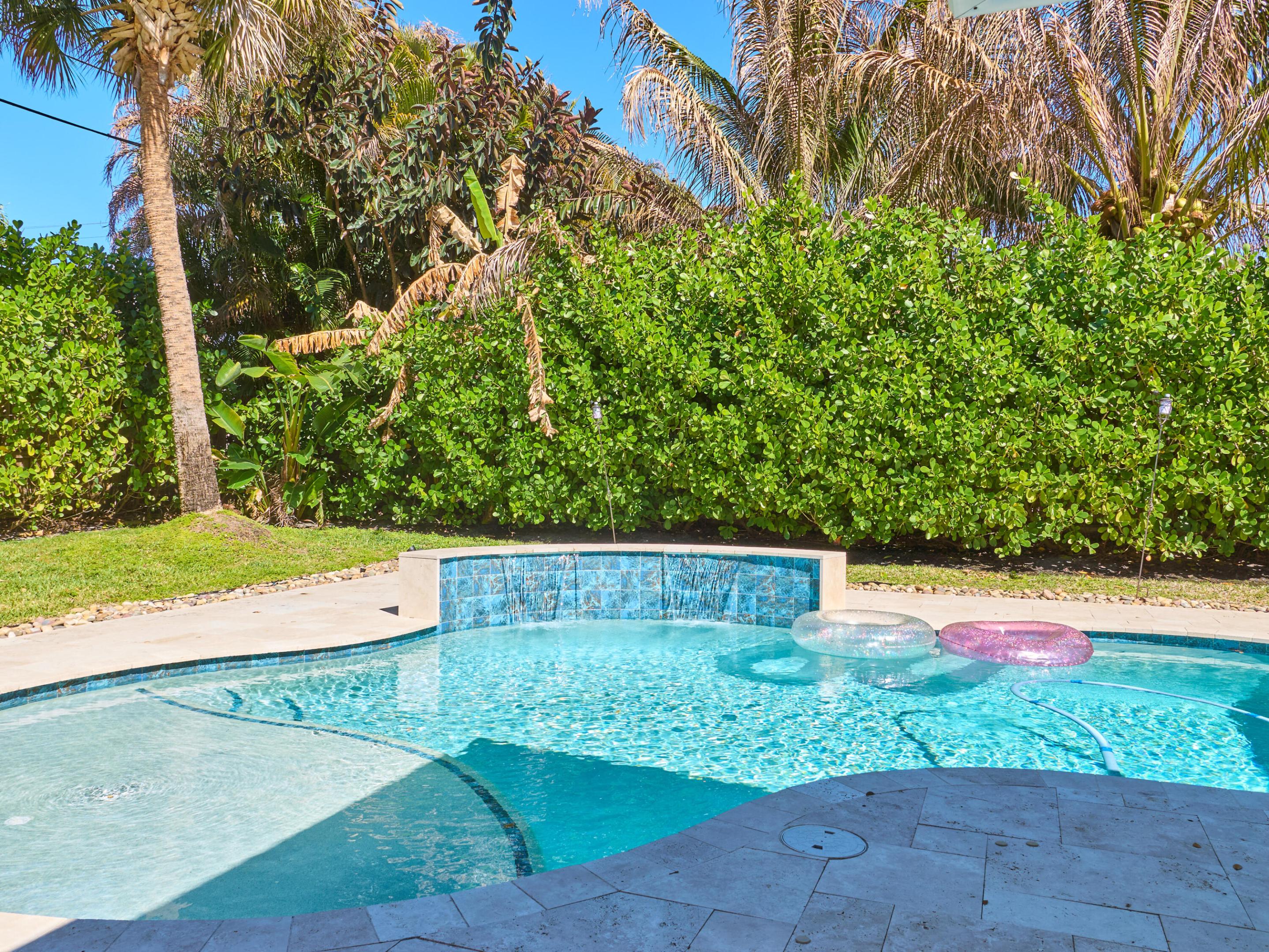 Jupiter in the Pines - Residential