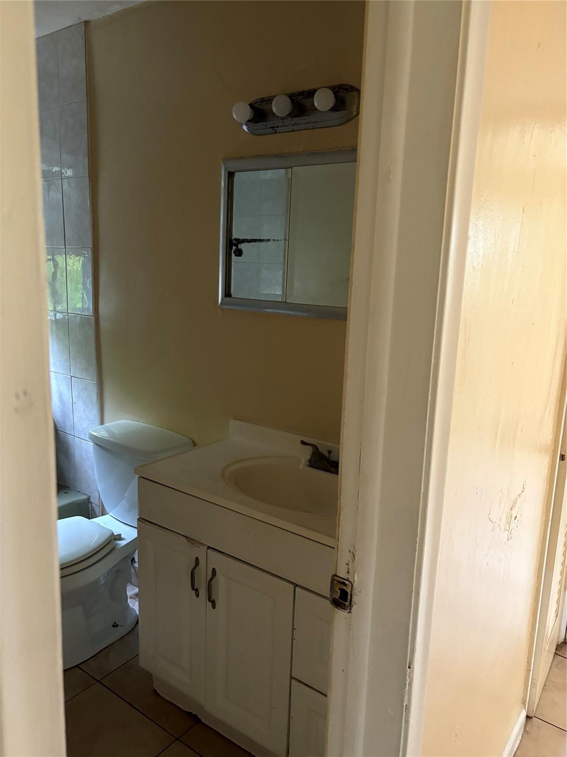 sunrise - Residential Lease