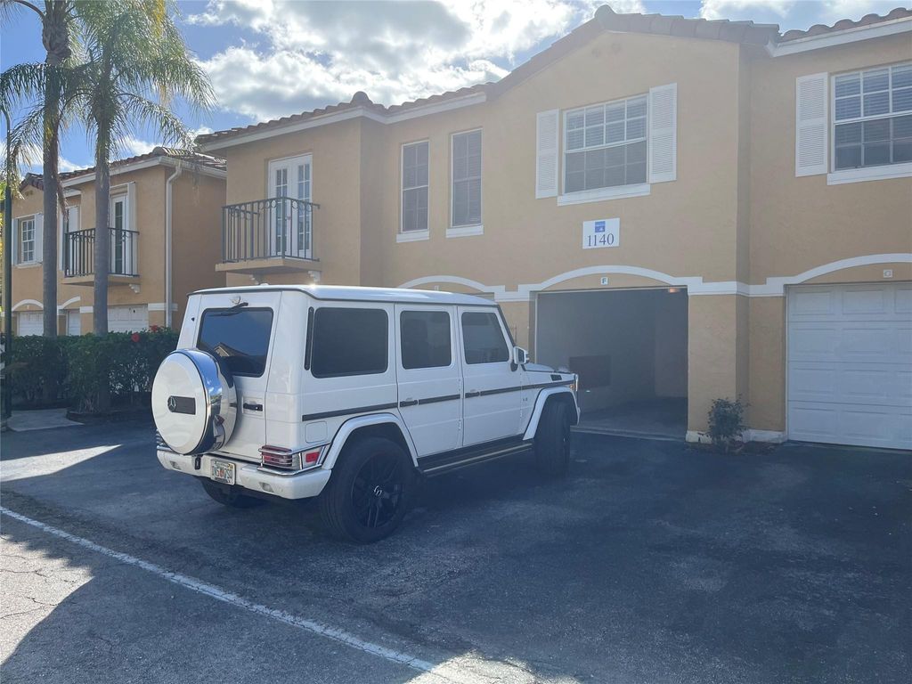 Photo of 1040 Lake Shore Drive #206, West Palm Beach, FL 33403 (MLS # F10556316)