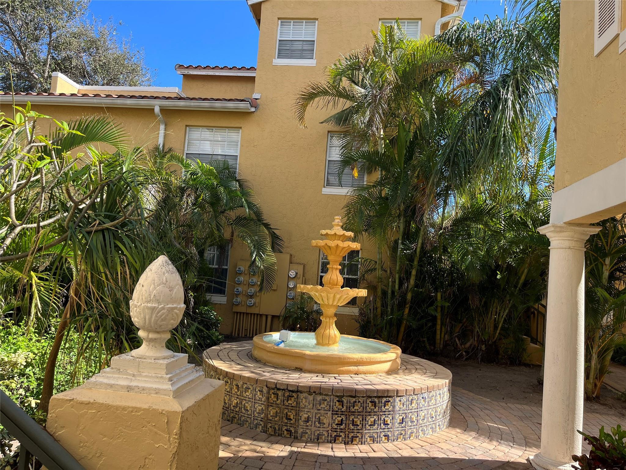 Bay Reach Condo - Residential Lease