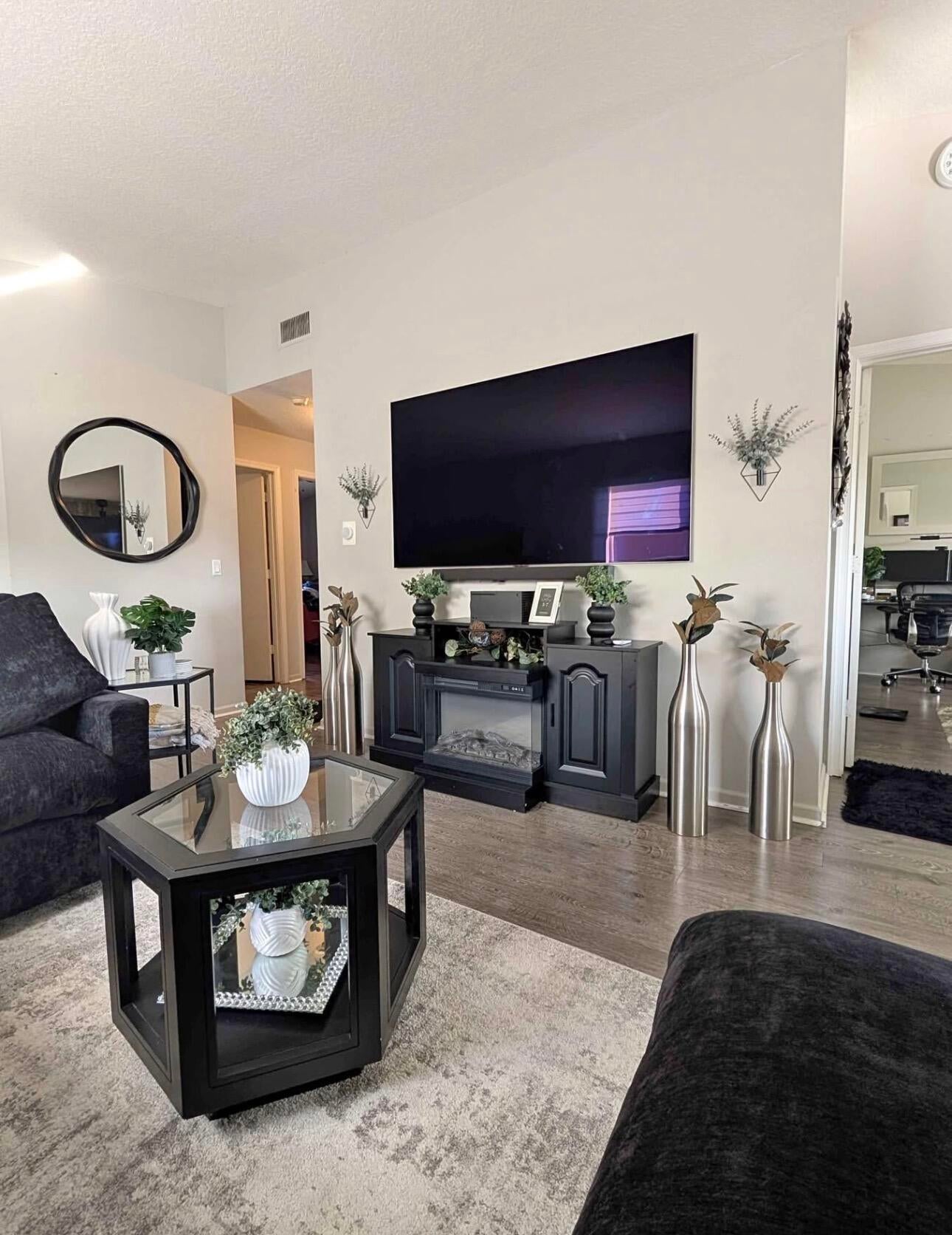 Properties 3478 Briar Bay Boulevard 206