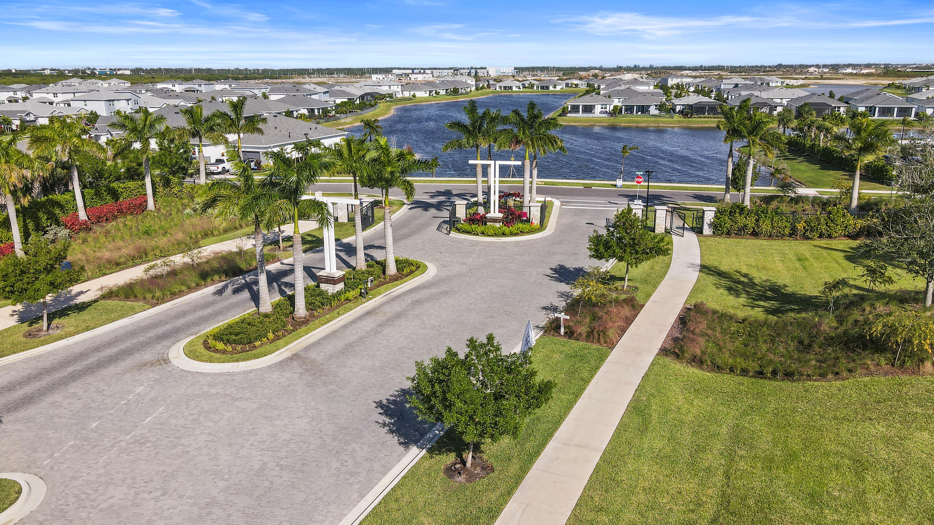 CADENCE PHASE II - Residential