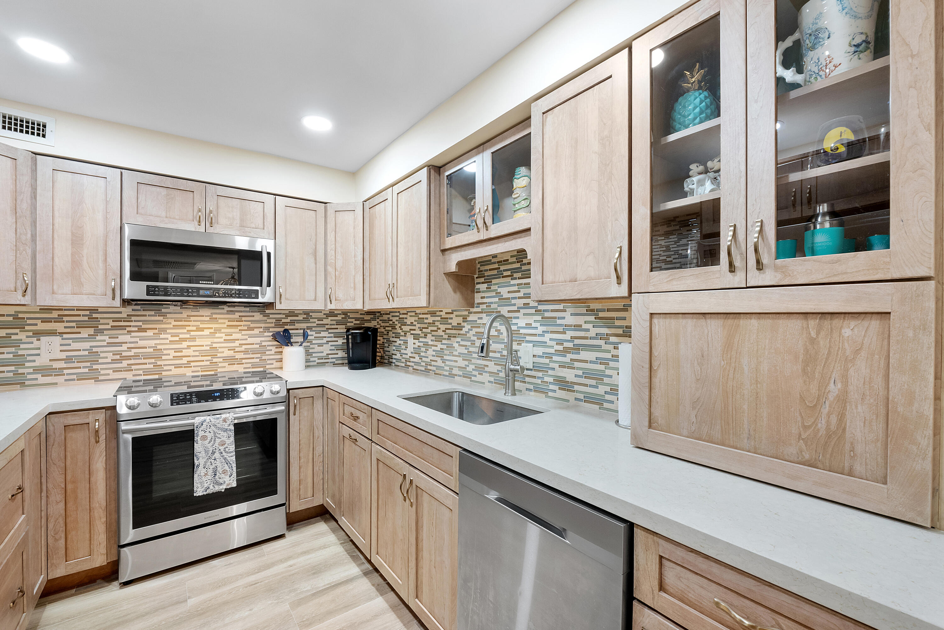 OCEAN PLACE - Residential