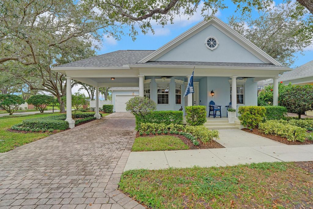 Photo of 532 Sweet Bay Circle, Jupiter, FL 33458 (MLS # R11127712)