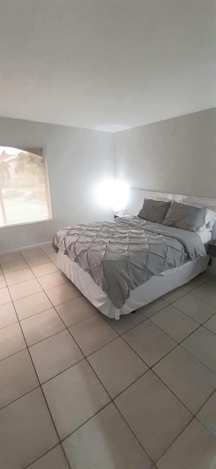 CASABLANCA ISLES CONDO - Residential