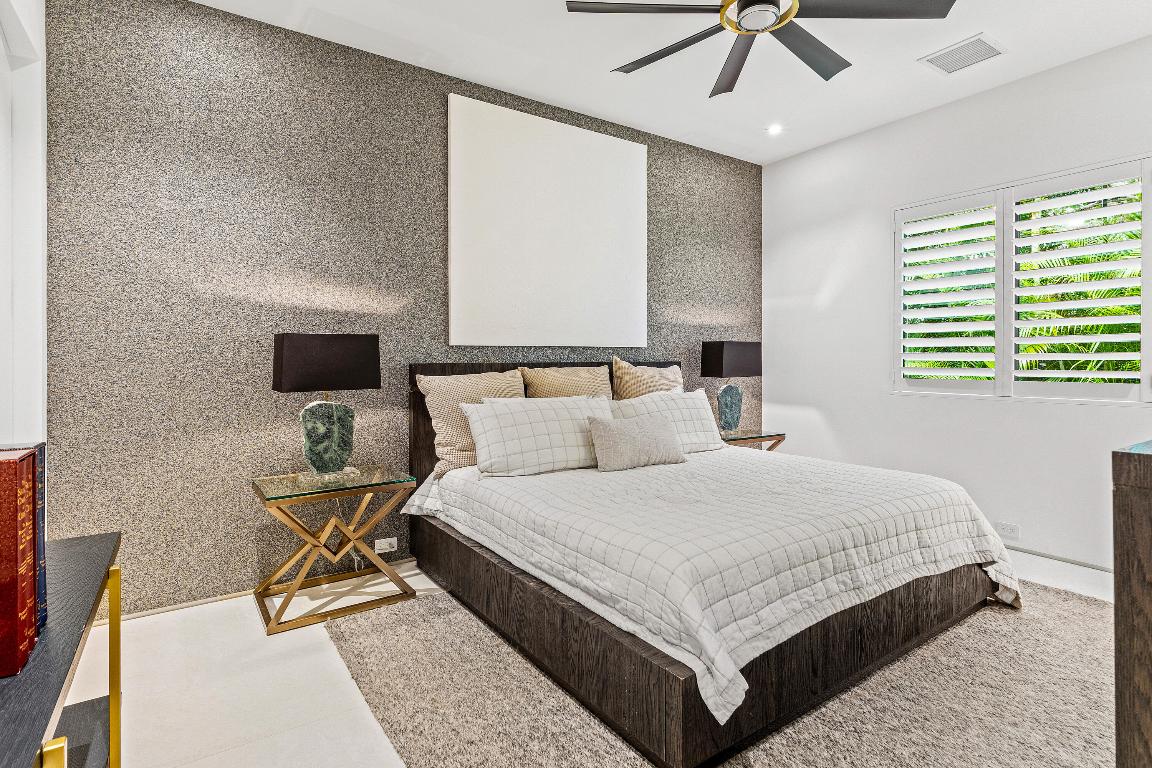 S/D OF 8-46-43, S 1/2 OF E 1/2 OF LOT 8 IN - Residential