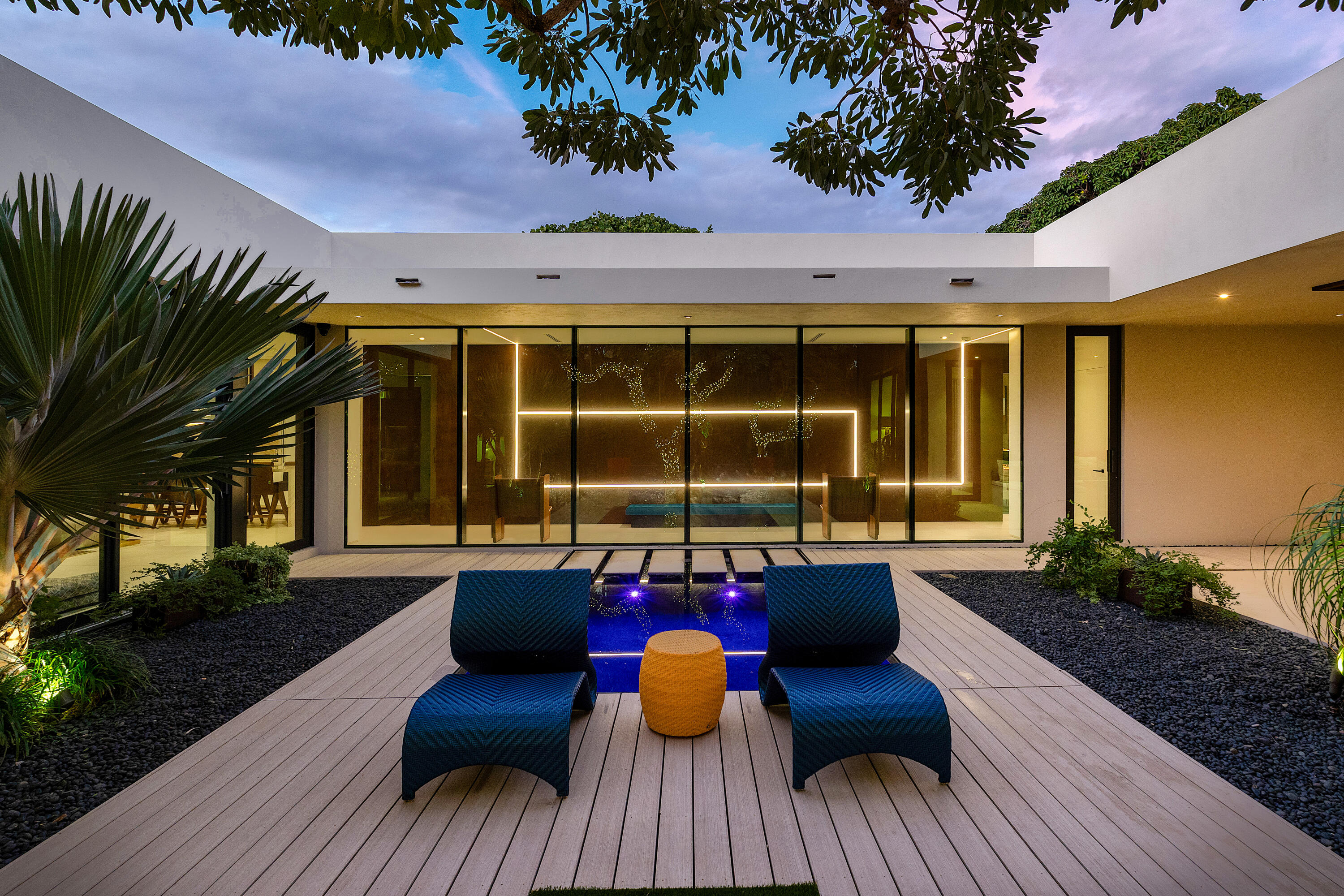 S/D OF 8-46-43, S 1/2 OF E 1/2 OF LOT 8 IN - Residential