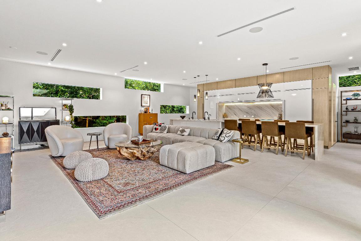 S/D OF 8-46-43, S 1/2 OF E 1/2 OF LOT 8 IN - Residential