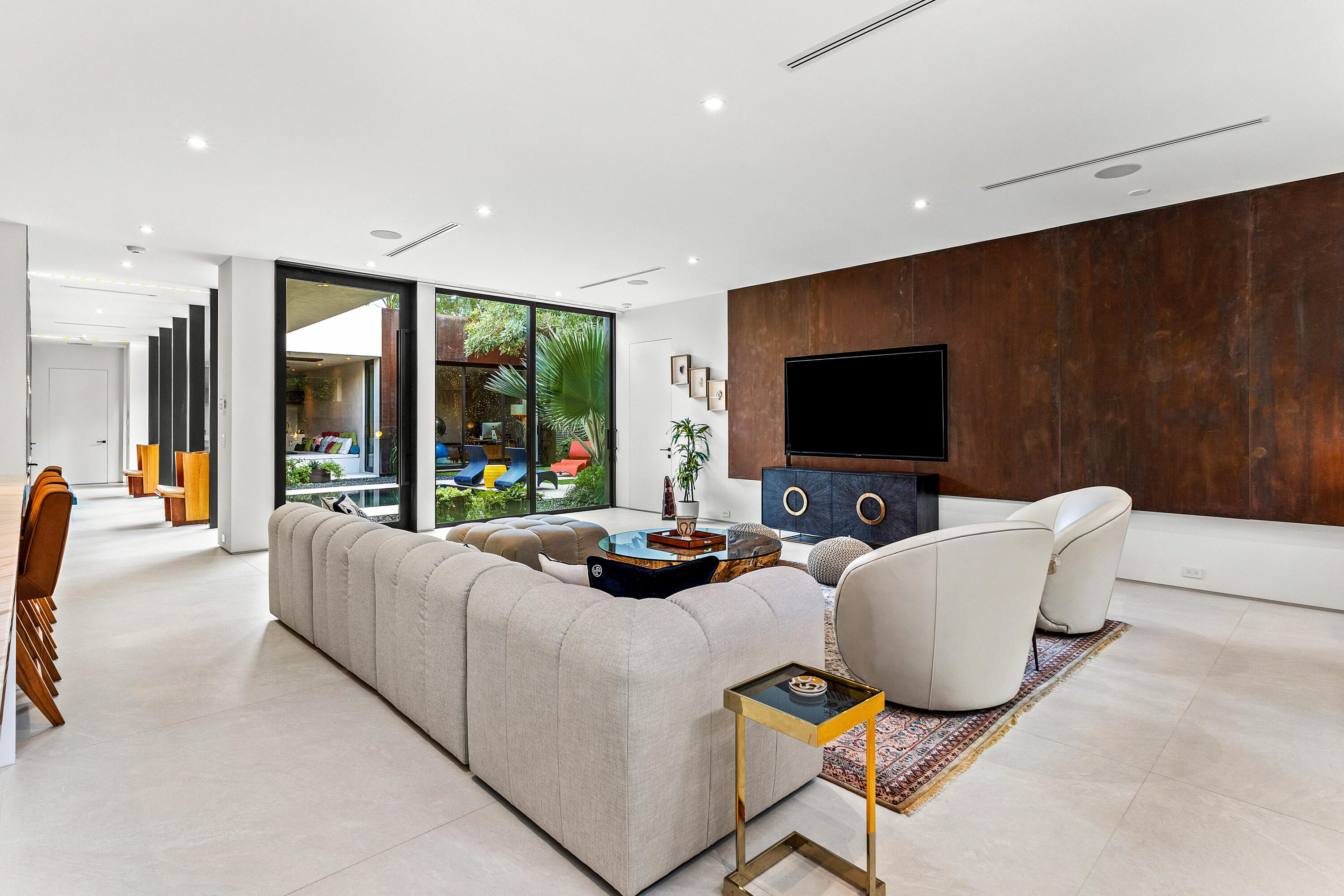 S/D OF 8-46-43, S 1/2 OF E 1/2 OF LOT 8 IN - Residential