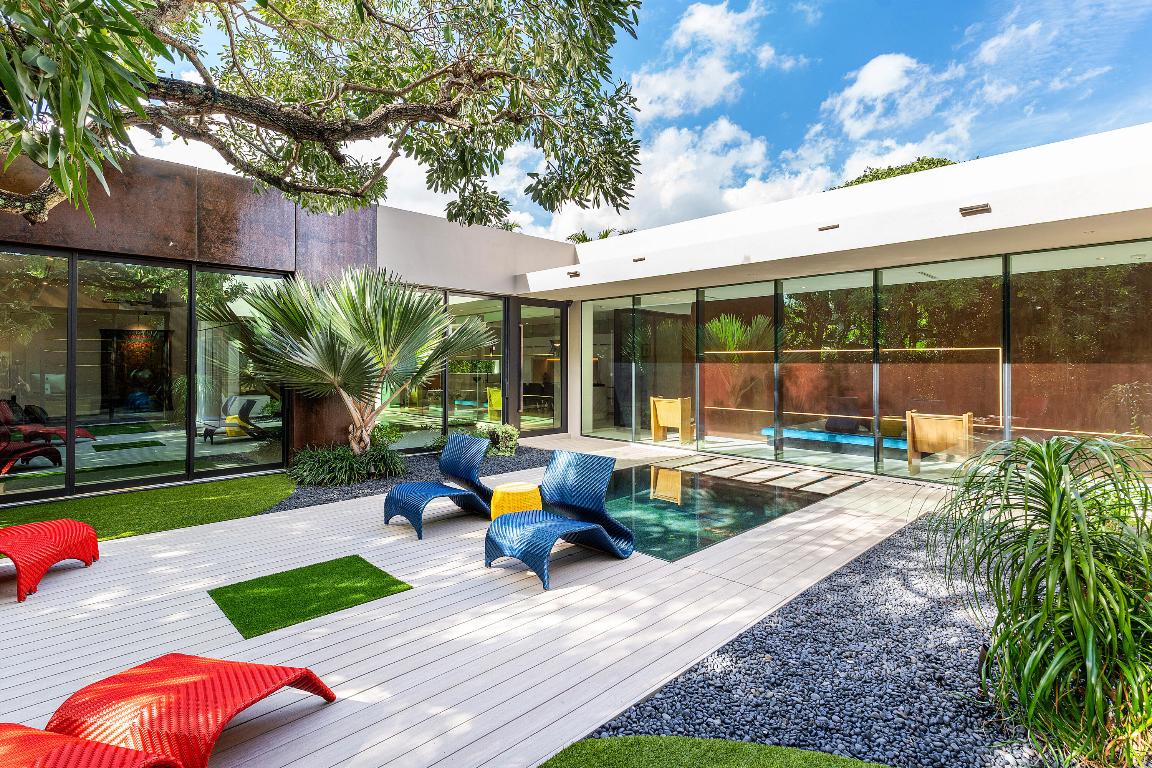 S/D OF 8-46-43, S 1/2 OF E 1/2 OF LOT 8 IN - Residential