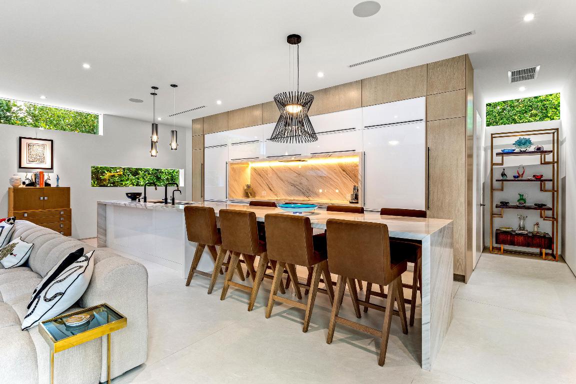 S/D OF 8-46-43, S 1/2 OF E 1/2 OF LOT 8 IN - Residential