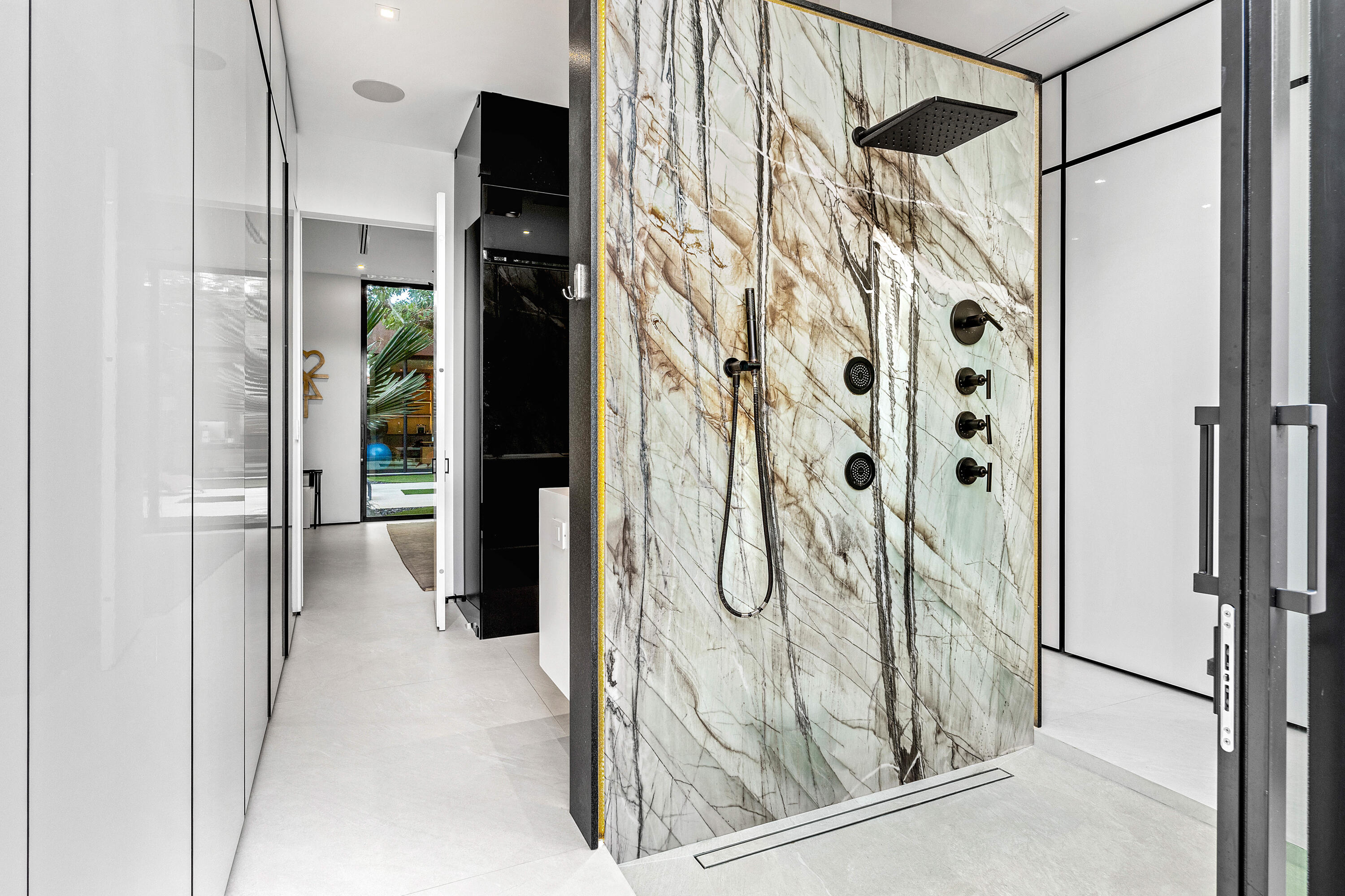 S/D OF 8-46-43, S 1/2 OF E 1/2 OF LOT 8 IN - Residential