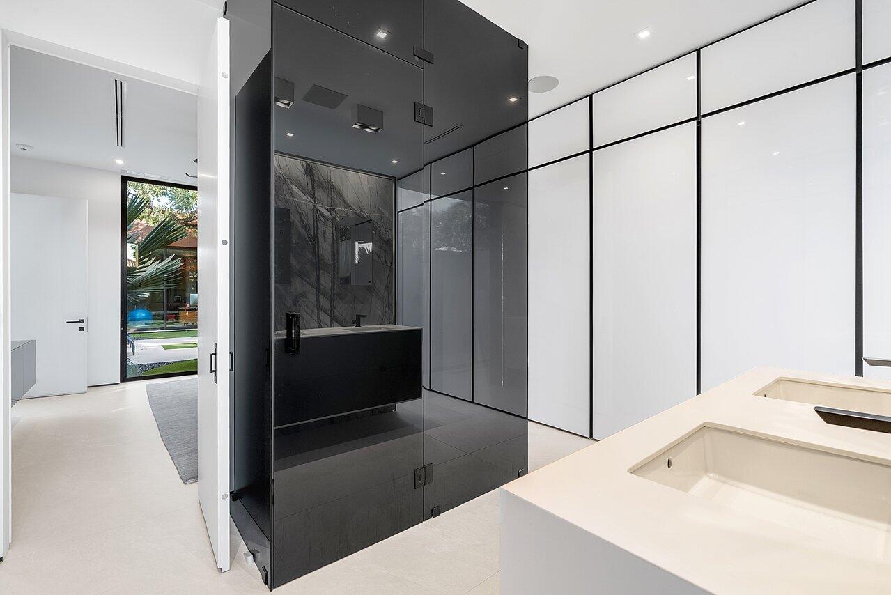 S/D OF 8-46-43, S 1/2 OF E 1/2 OF LOT 8 IN - Residential