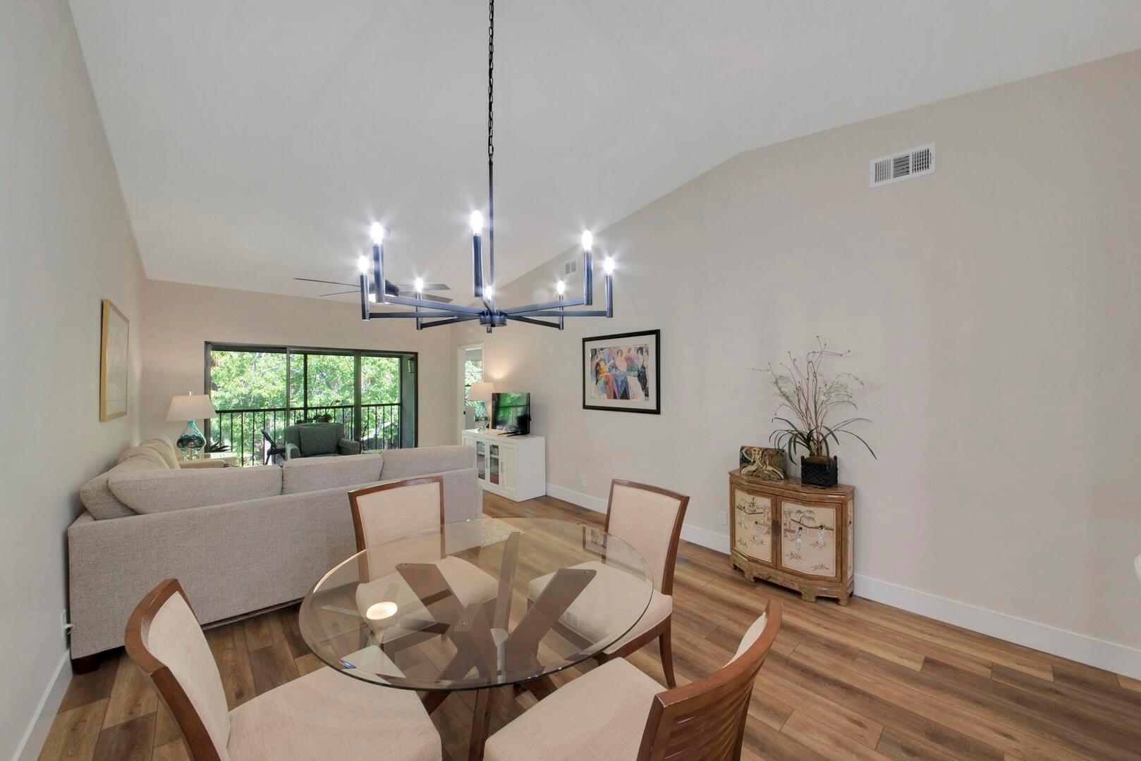 SABAL RIDGE - Residential