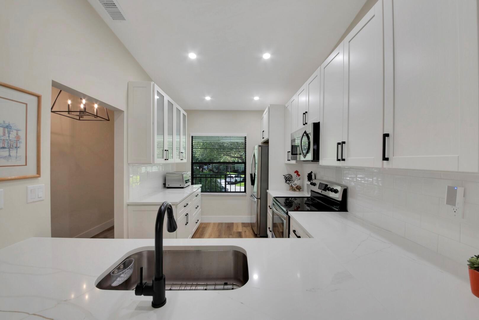 SABAL RIDGE - Residential