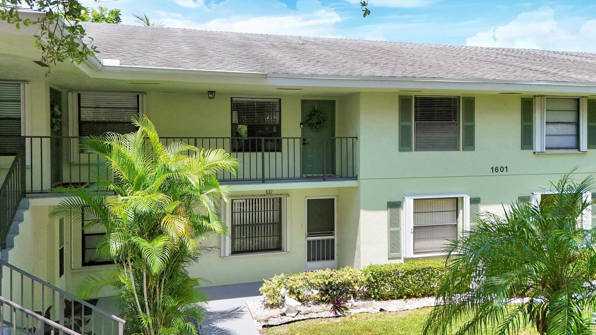 SABAL RIDGE - Residential