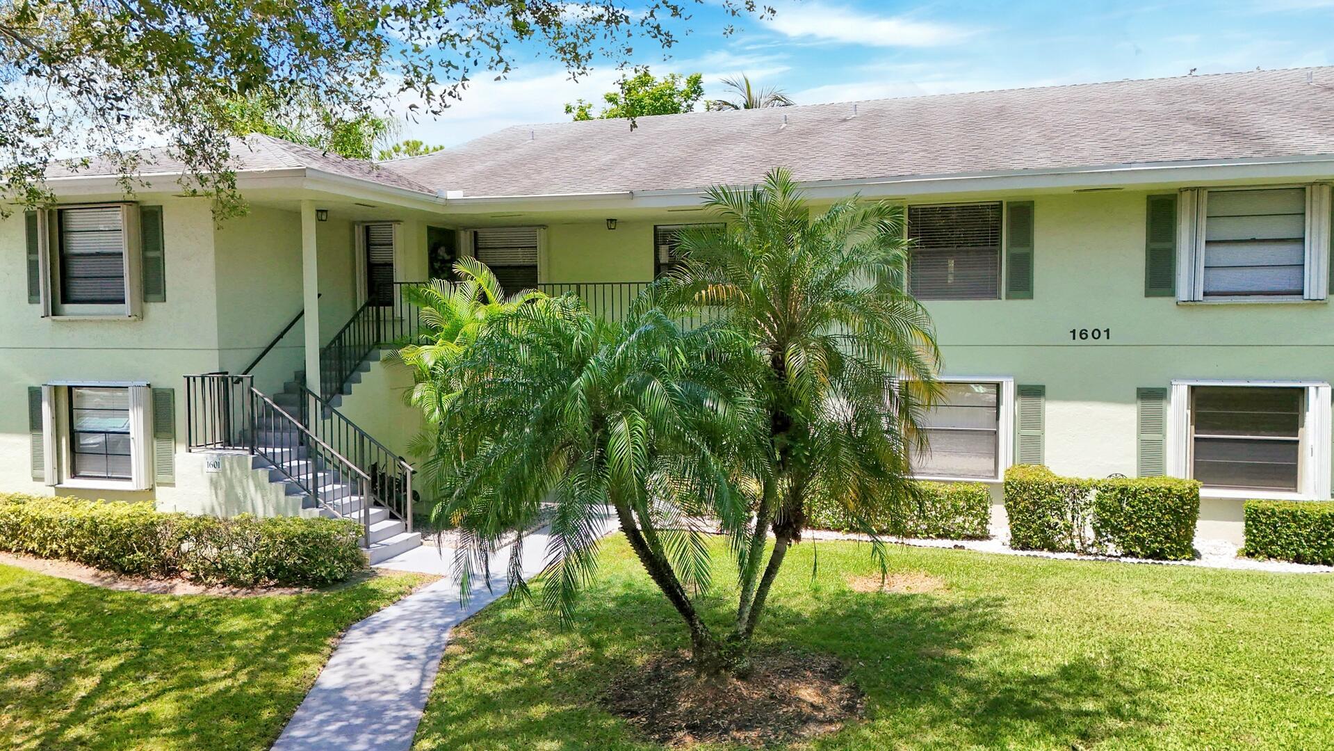 SABAL RIDGE - Residential