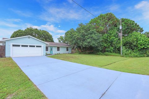 A home in Port St Lucie