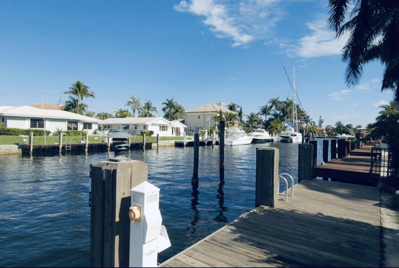 HILLSBORO HARBOR UNIT - Residential Lease