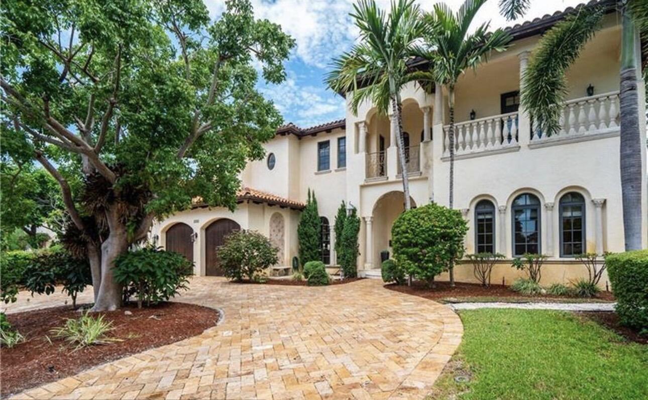 HILLSBORO HARBOR UNIT - Residential Lease