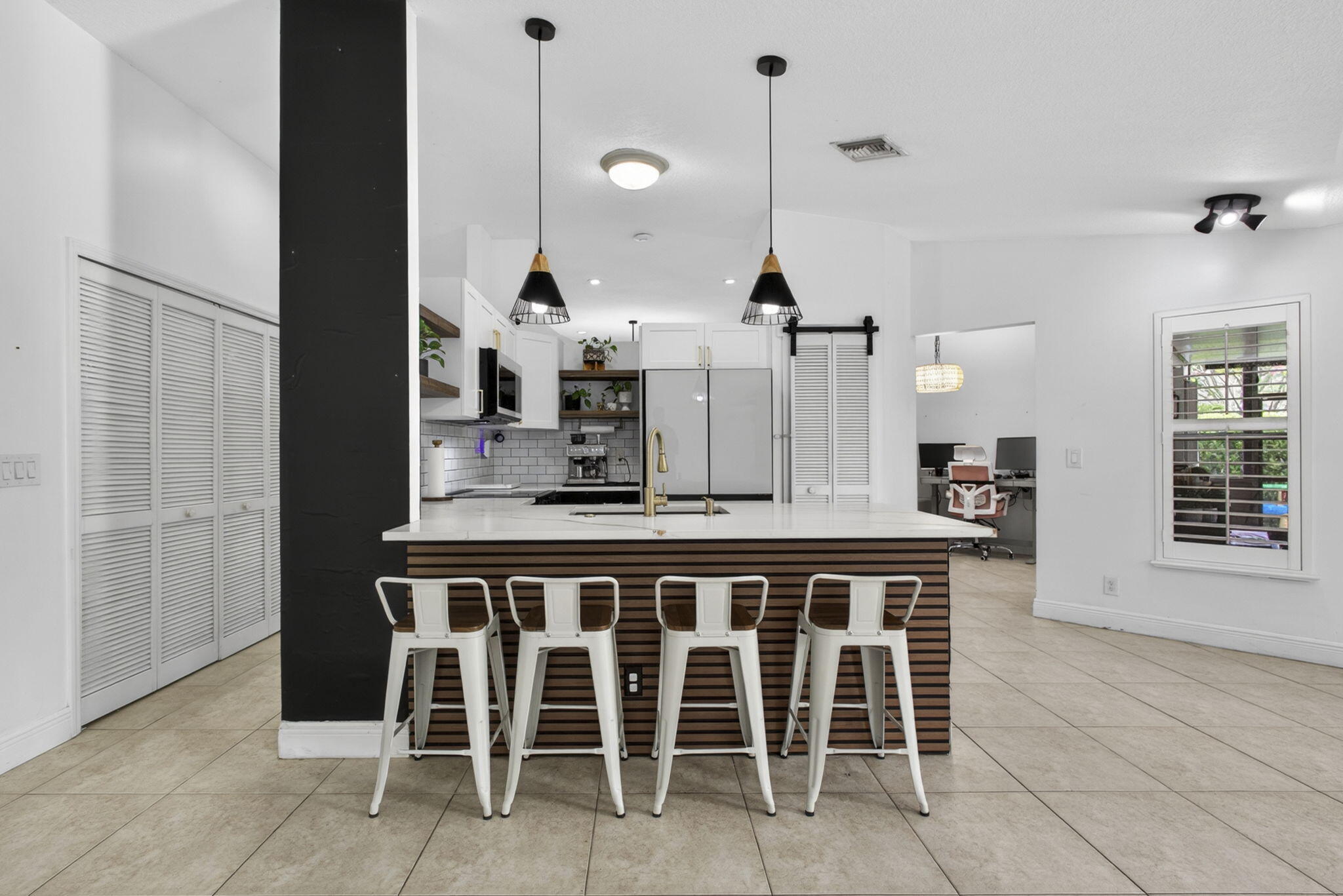 ROYAL PINES EST - Residential