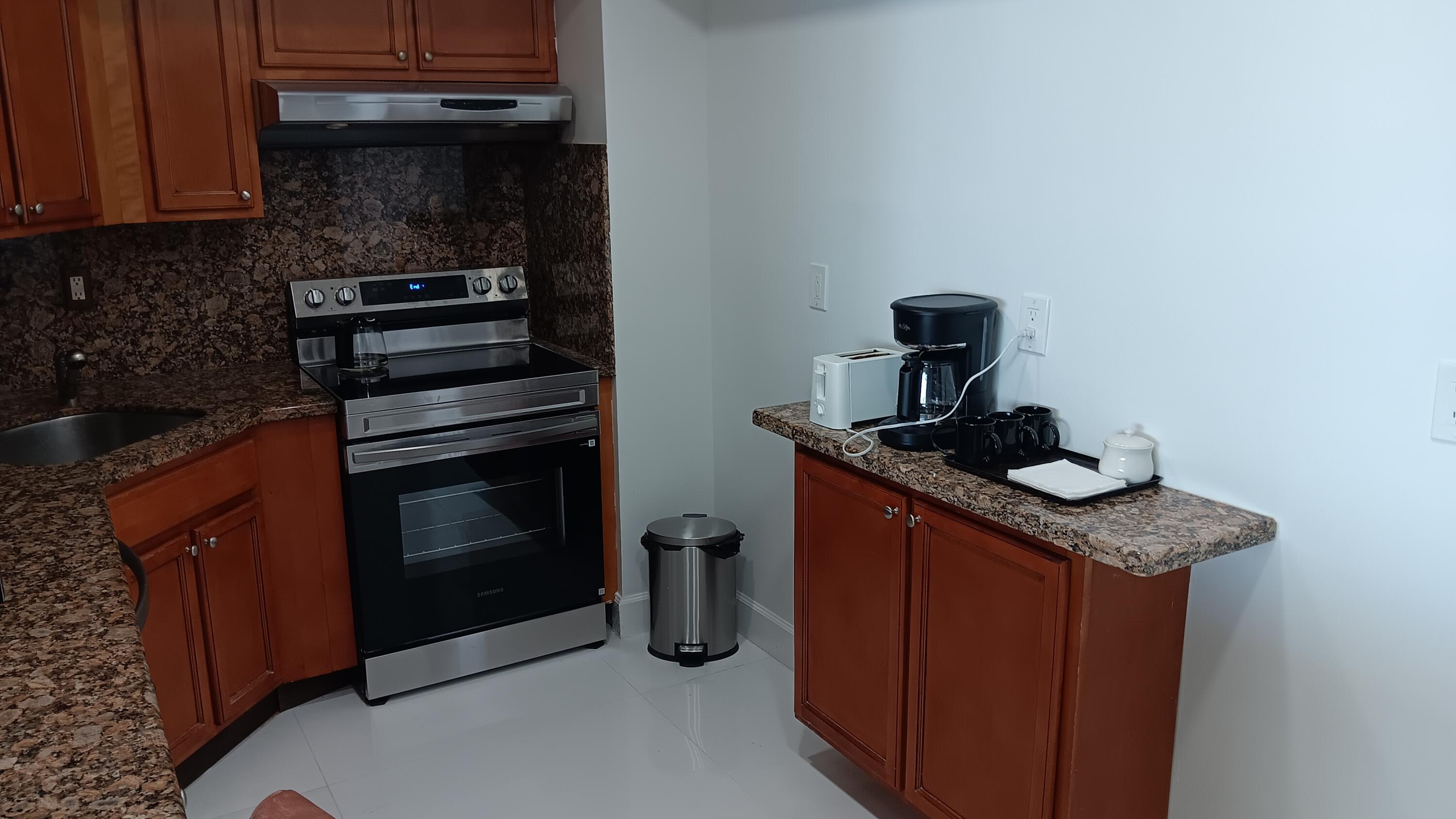 GALT OCEAN CLUB CONDO - Residential Lease