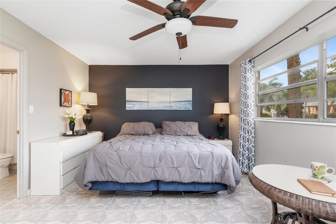 LAUDERHILL EAST - Residential