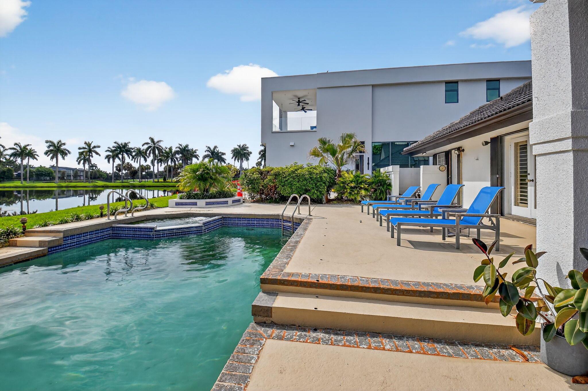 ST ANDREWS COUNTRY CLUB - Residential