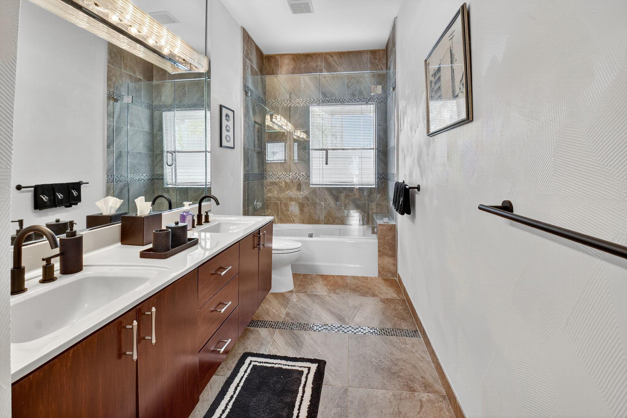 ST ANDREWS COUNTRY CLUB - Residential