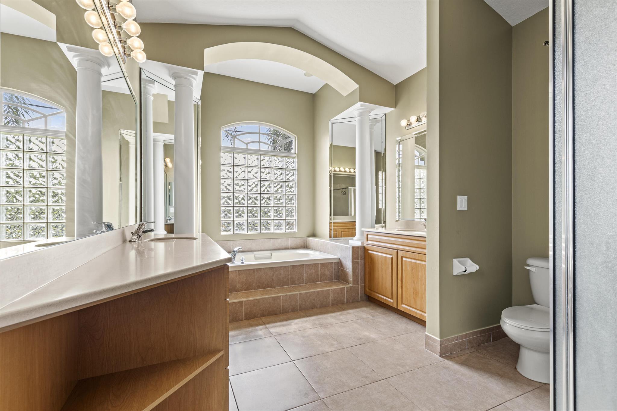 PORT ST LUCIE SECTION 33 - Residential