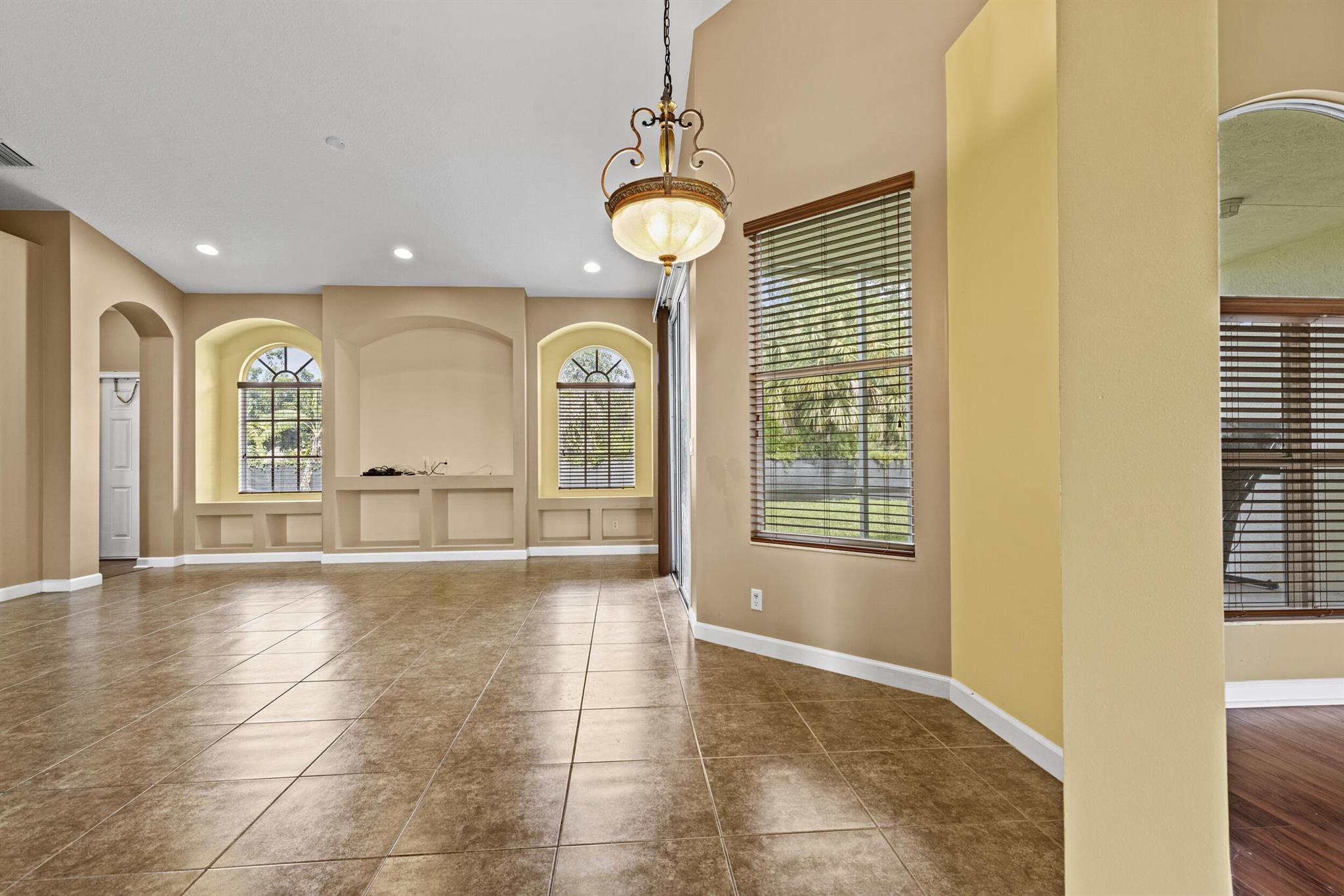 PORT ST LUCIE SECTION 33 - Residential