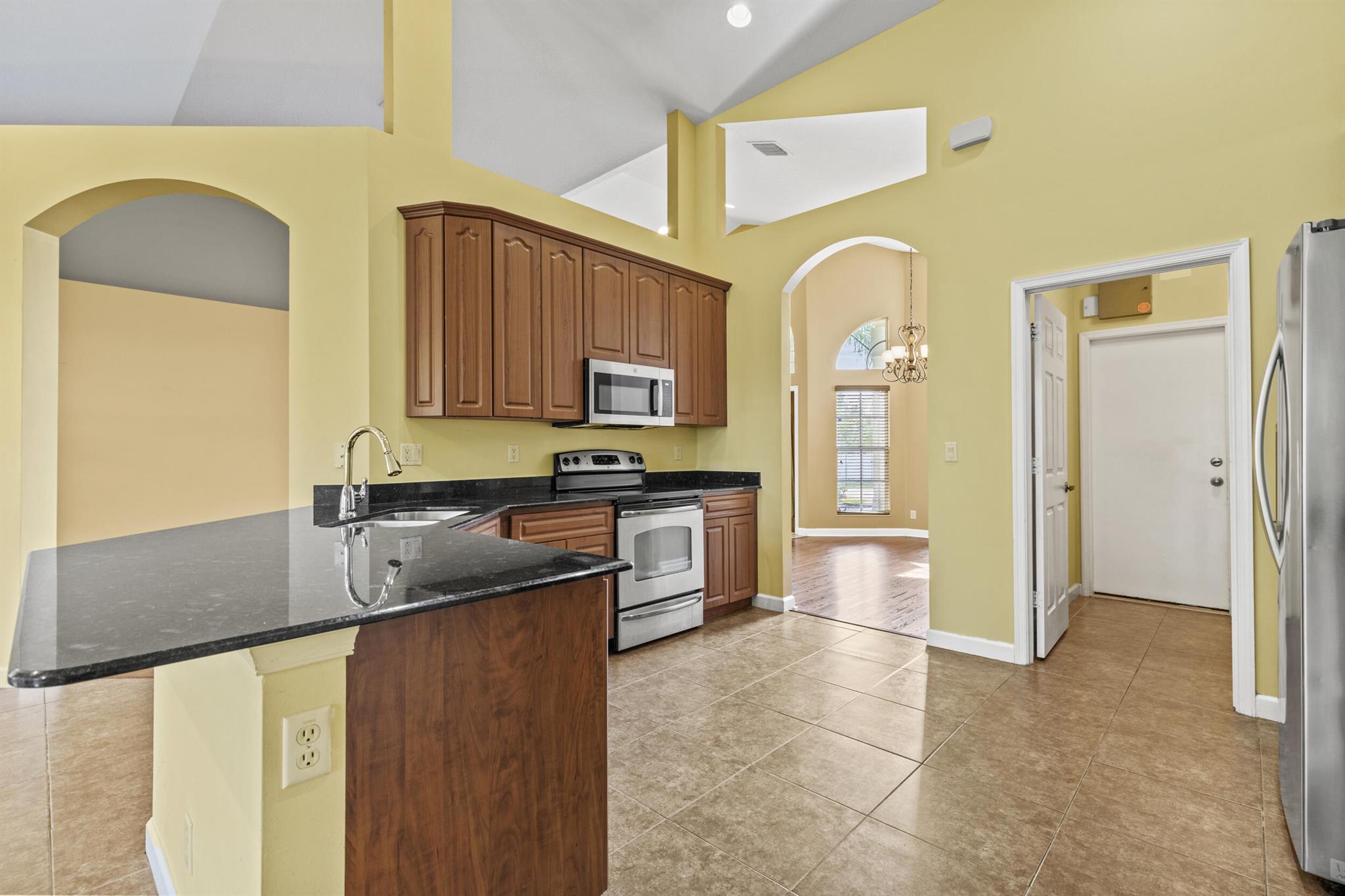 PORT ST LUCIE SECTION 33 - Residential