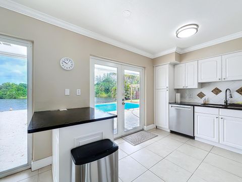Tiny photo for 6803 Kingston Drive, Lake Worth, FL 33462 (MLS # B26002366)