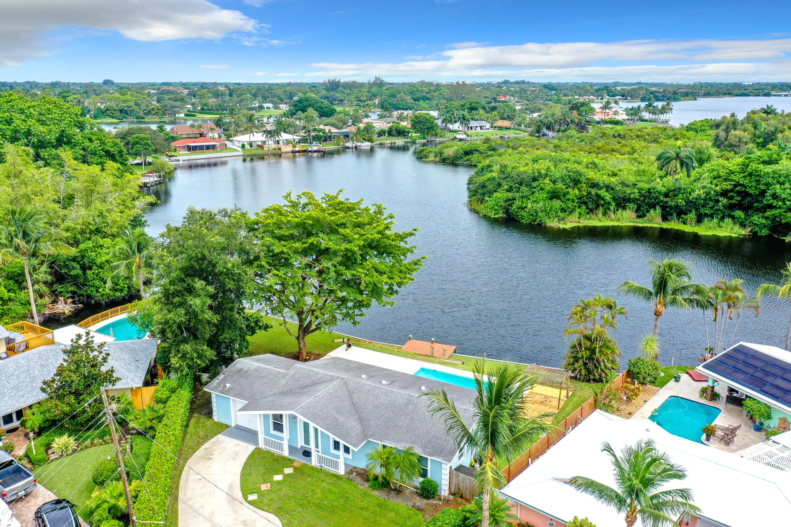 ISLAND ESTATES - Residential