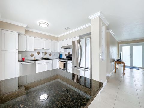 Tiny photo for 6803 Kingston Drive, Lake Worth, FL 33462 (MLS # B26002366)