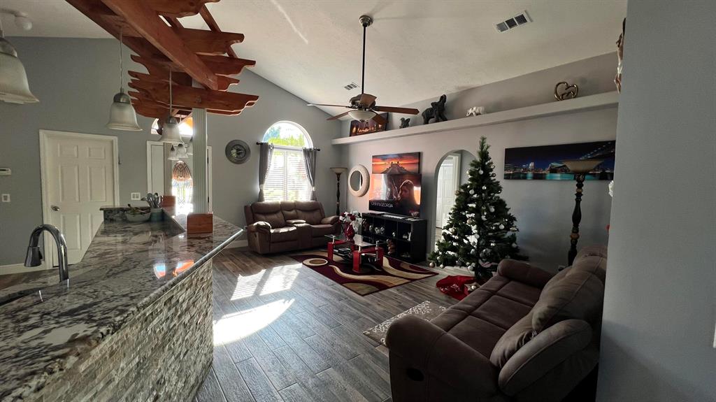 PORT ST LUCIE SECTION 43 - Residential Lease