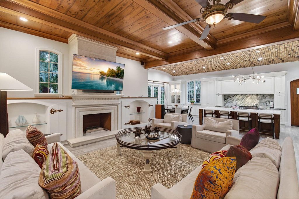 Photo of 745 Oleander Street, Boca Raton, FL 33486 (MLS # R11102743)