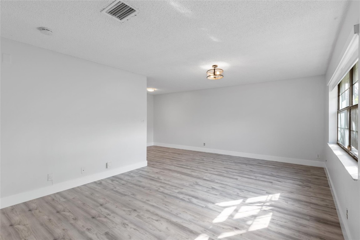 HIGHLAND ESTATES - Residential