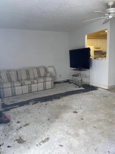 155 Seville G, Delray Beach, FL MLS: R11085068