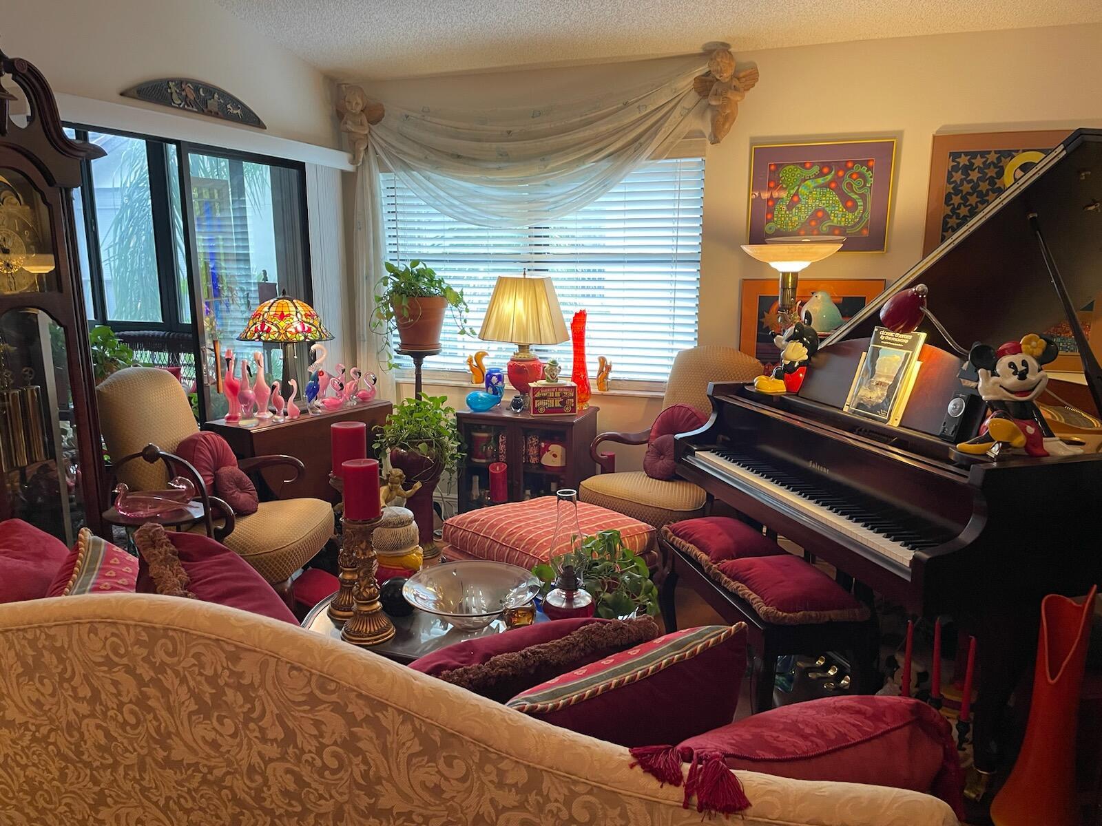 LUCERNE POINTE ONE,TWO,THREE FOUR,SEVEN,EIGHT,NINE - Residential