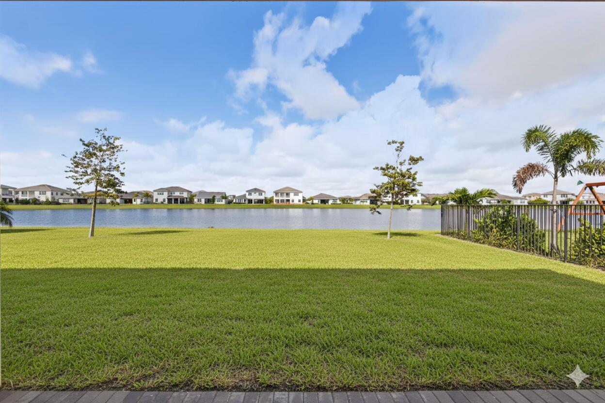 ORCHARDS OF WESTLAKE PHASE 1 - Residential