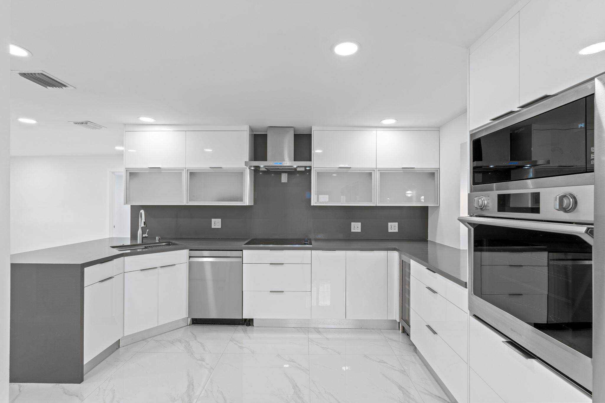 NORTH ANDREWS TERRACE FIRST ADD - Residential