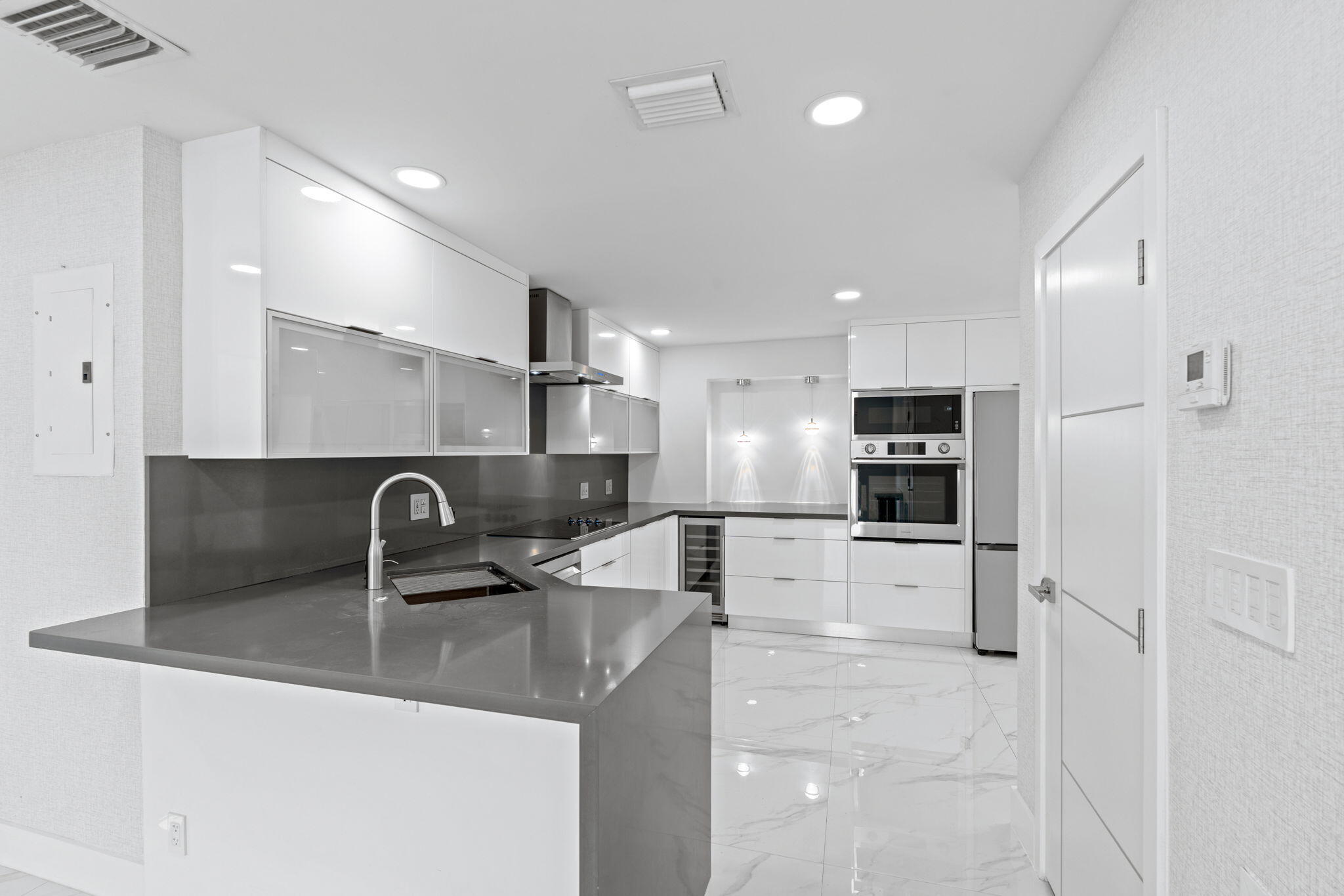 NORTH ANDREWS TERRACE FIRST ADD - Residential