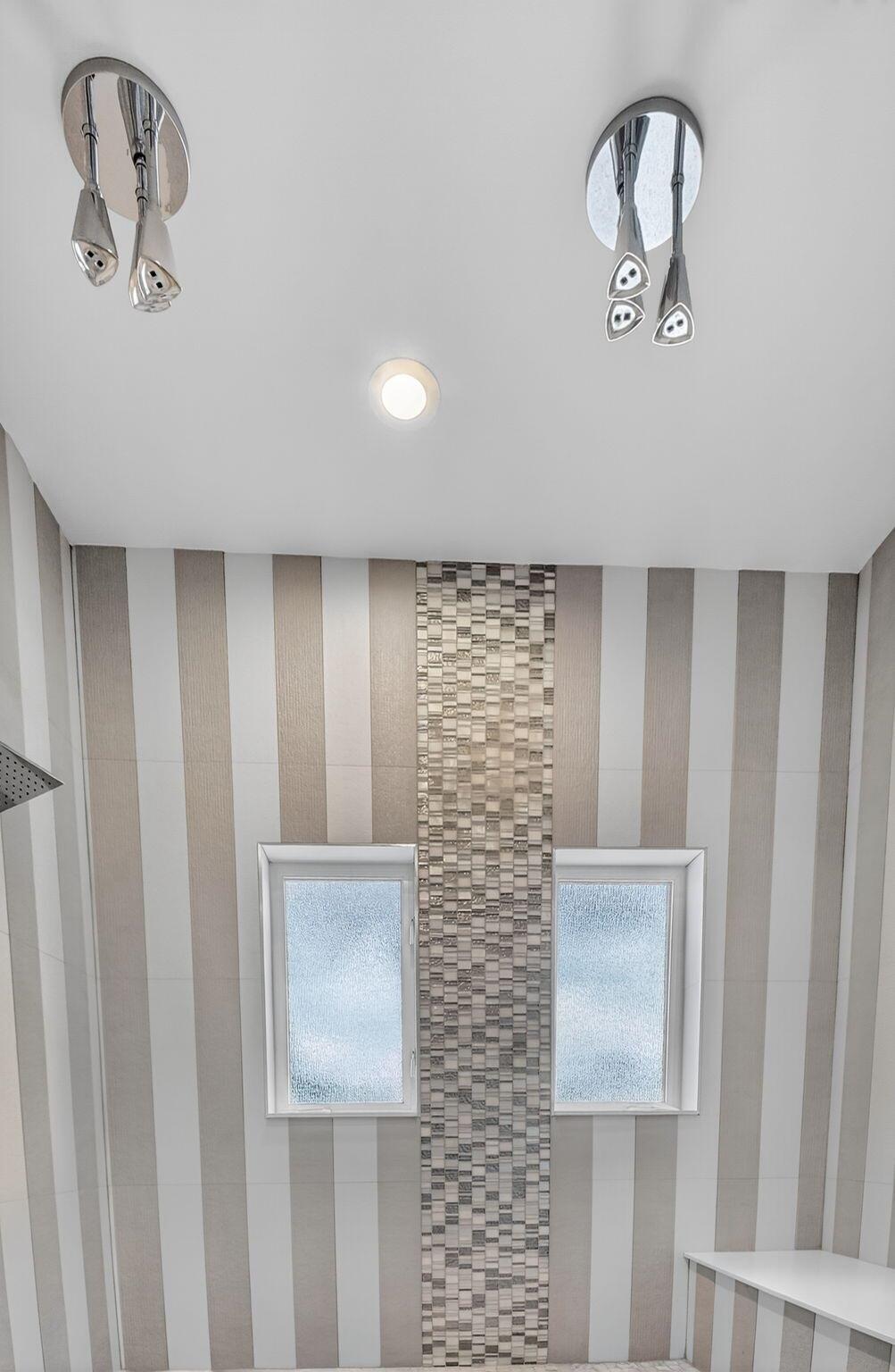 DELRAY DUNES - Residential